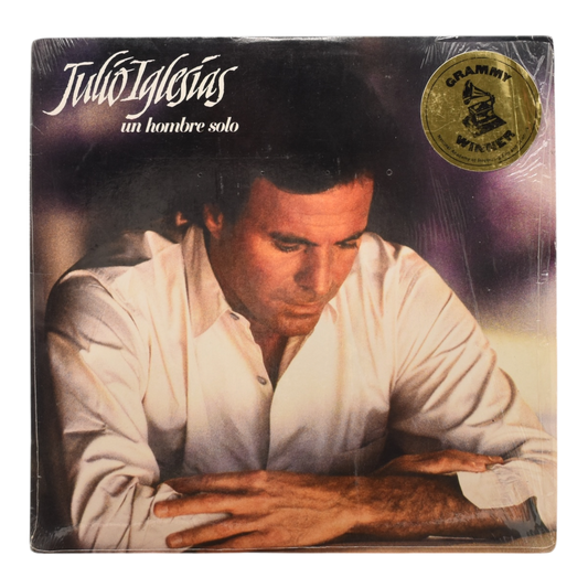 Julio Iglesias - Un Hombre Solo